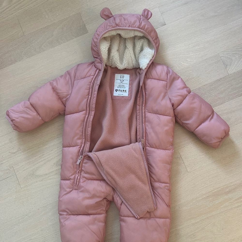 Baby Gap 12 - 18 month girl snow suit